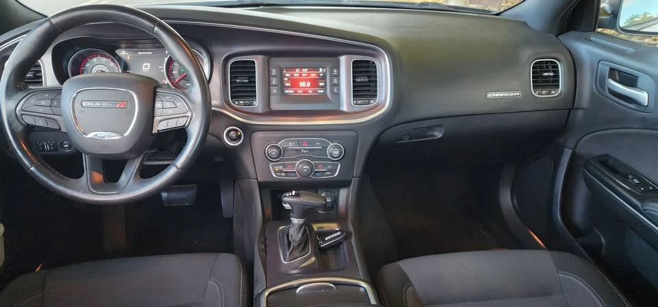 2016 Dodge Charger 7th Gen - Image 13 of 20