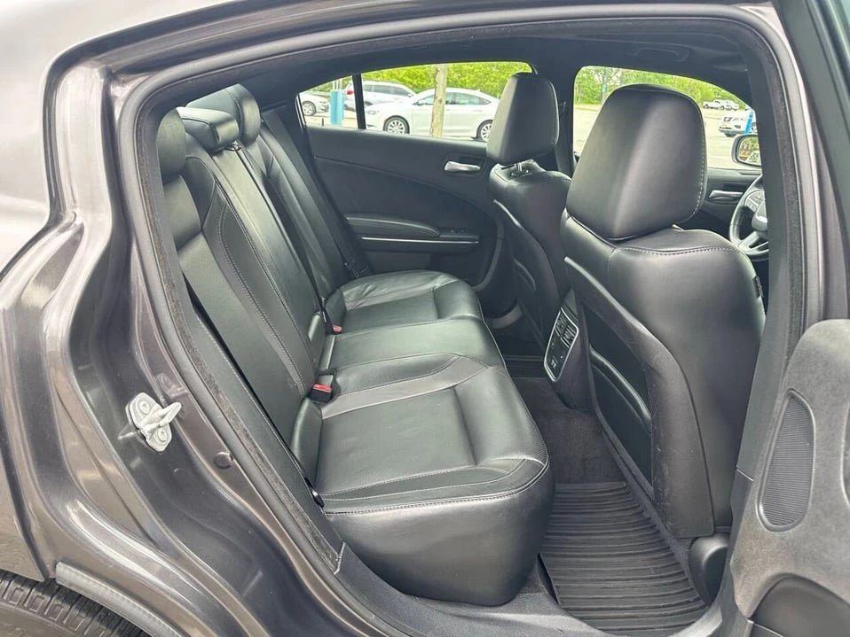 2016 Dodge Charger 7th Gen - Image 19 of 20