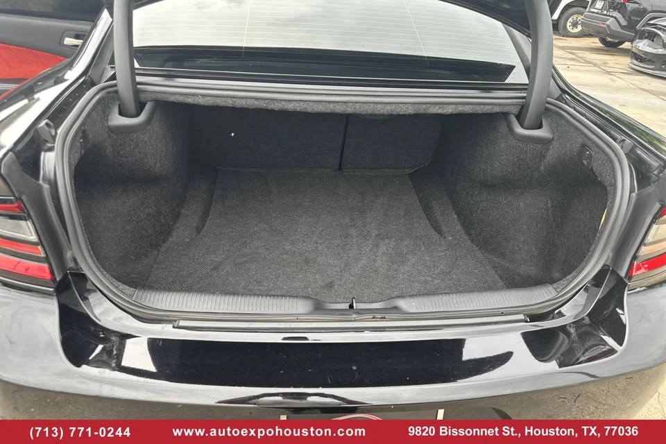 2016 Dodge Charger SRT & 392 7th Gen - Image 10 of 20