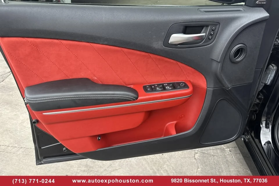 2016 Dodge Charger SRT & 392 7th Gen - Image 17 of 20