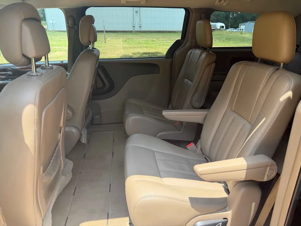 2016 Dodge Caravan - Image 5 of 7
