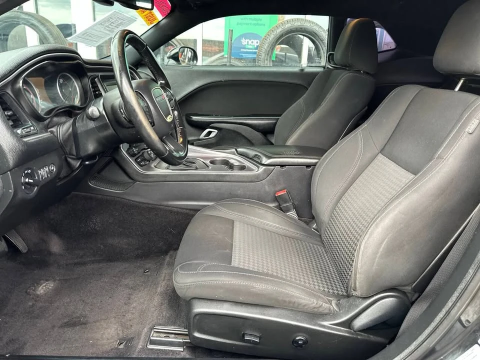 2016 Dodge Challenger 3rd Gen - Image 11 of 17