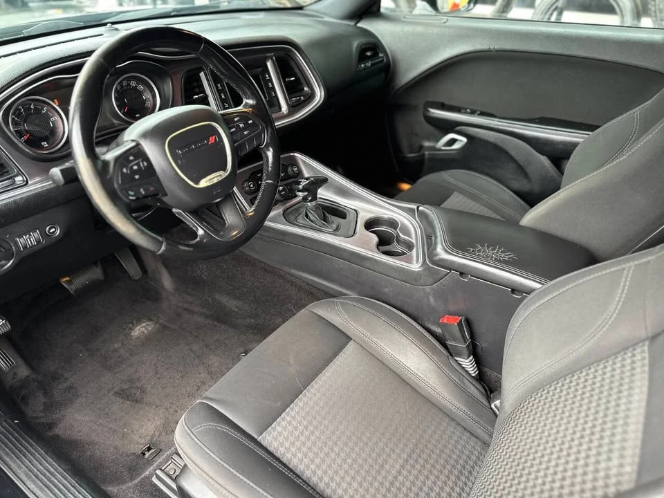 2016 Dodge Challenger 3rd Gen - Image 9 of 17