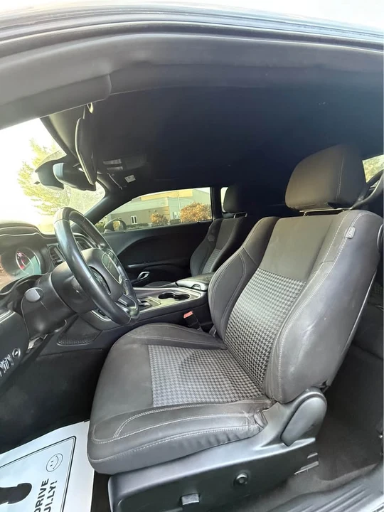 2016 Dodge Challenger 3rd Gen - Image 7 of 10