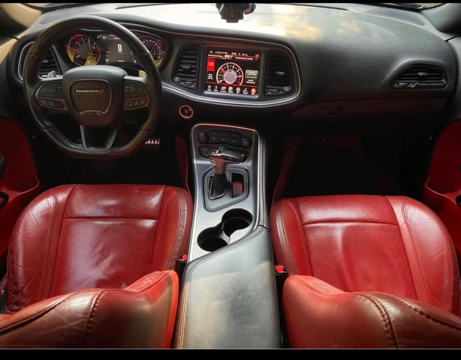 2016 Dodge Challenger 3rd Gen - Image 6 of 11