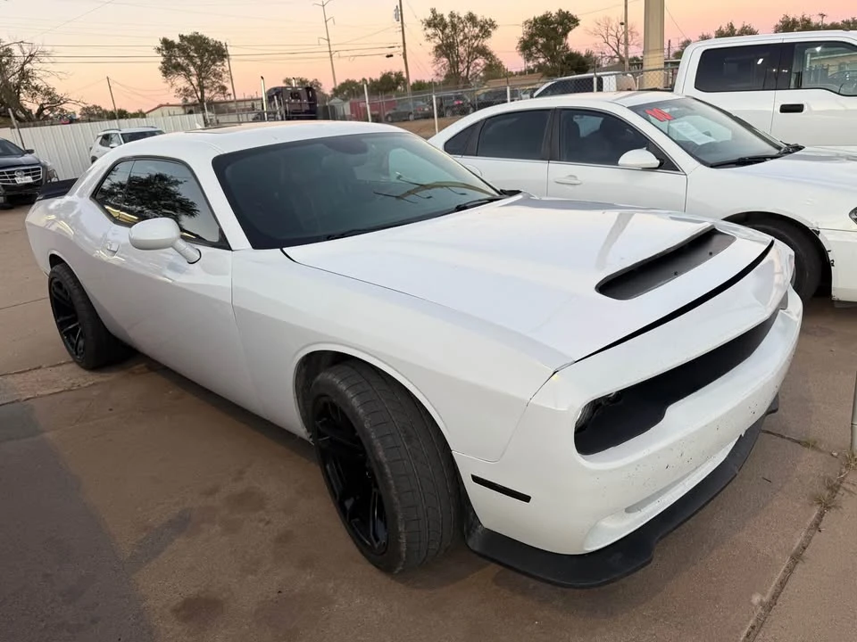 2016 Dodge Challenger 3rd Gen - Image 4 of 6