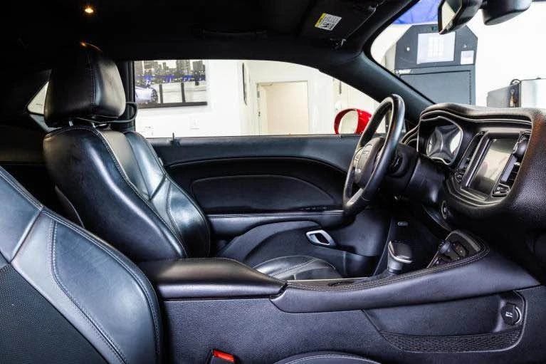 2016 Dodge Challenger 3rd Gen - Image 12 of 14