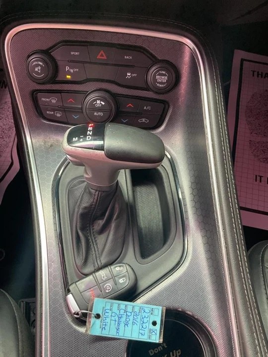 2016 Dodge Challenger 3rd Gen - Image 11 of 20