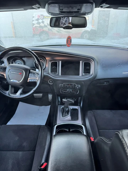 2016 Dodge Challenger 3rd Gen - Image 13 of 17