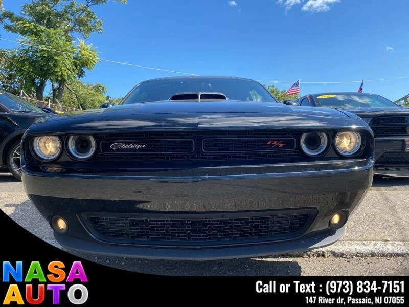 2016 Dodge Challenger 3rd Gen - Image 2 of 18