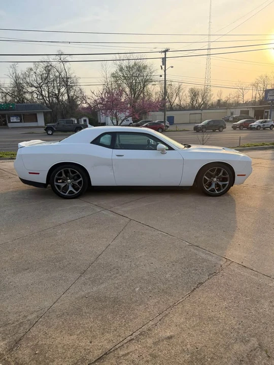 2016 Dodge Challenger 3rd Gen - Image 8 of 13