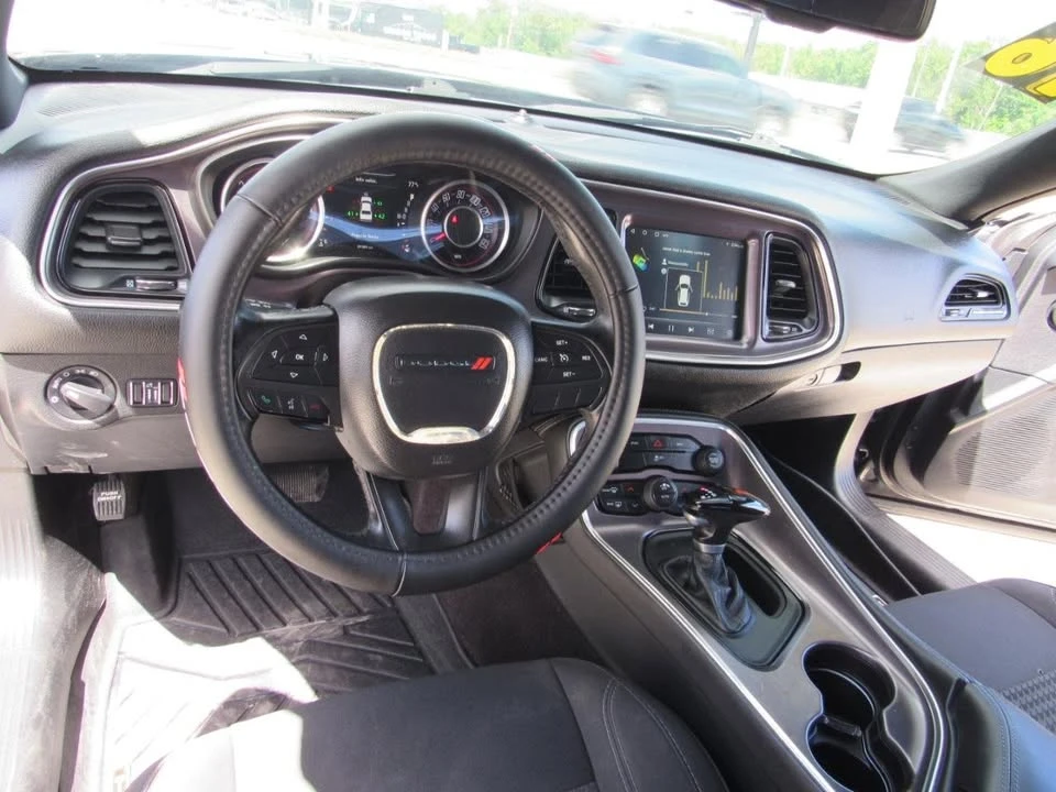 2016 Dodge Challenger 3rd Gen - Image 16 of 19