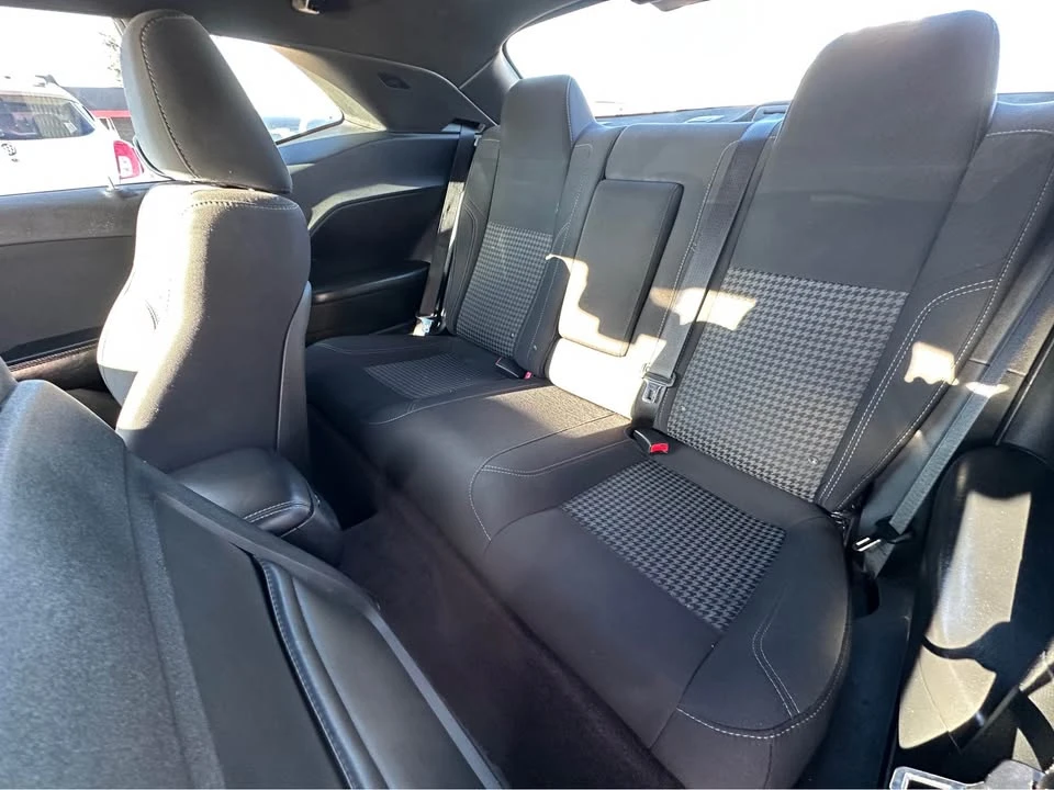 2016 Dodge Challenger 3rd Gen - Image 11 of 18