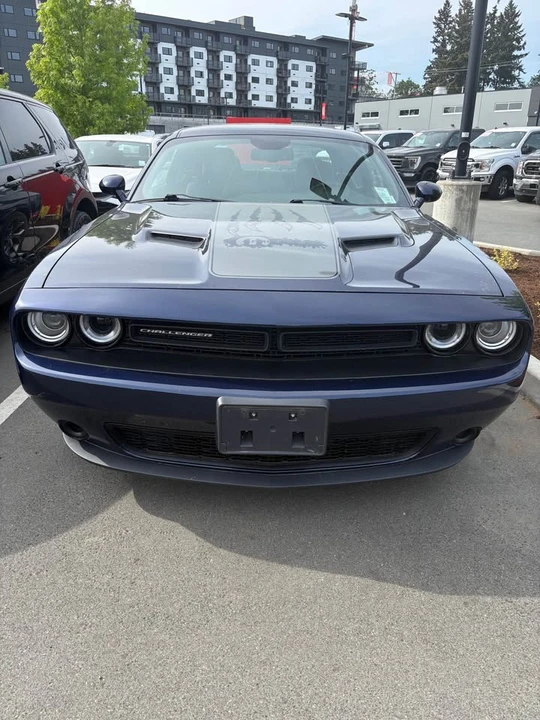 2016 Dodge Challenger 3rd Gen - Image 2 of 9
