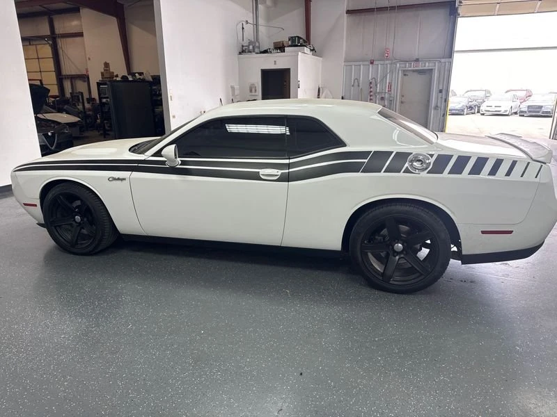 2016 Dodge Challenger - Image 7 of 18