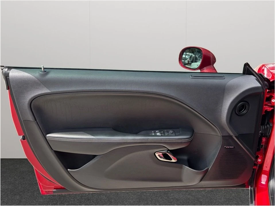 2016 Dodge Challenger 3rd Gen - Image 13 of 20