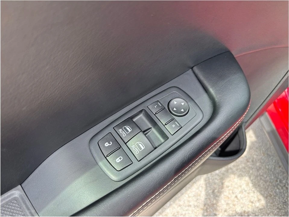 2016 Dodge Challenger 3rd Gen - Image 14 of 20