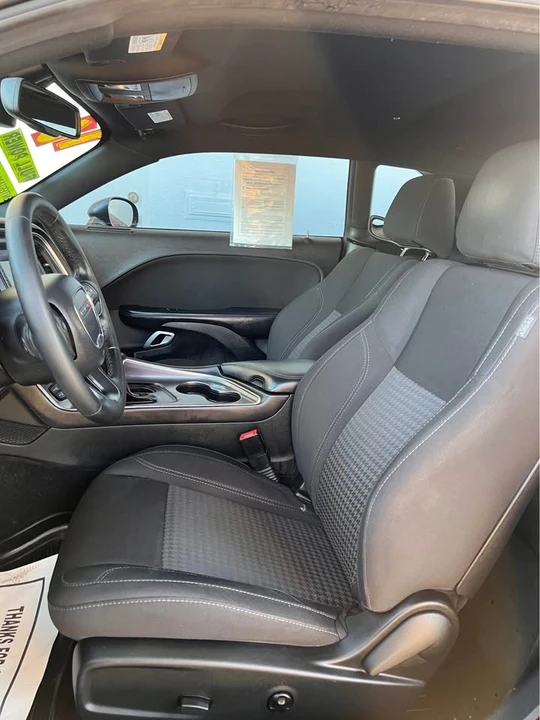 2016 Dodge Challenger 3rd Gen - Image 3 of 4