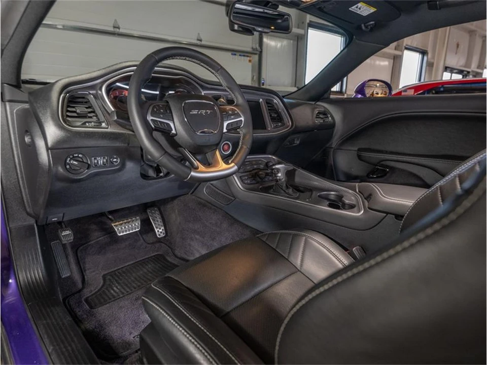 2016 Dodge Challenger 3rd Gen - Image 28 of 31
