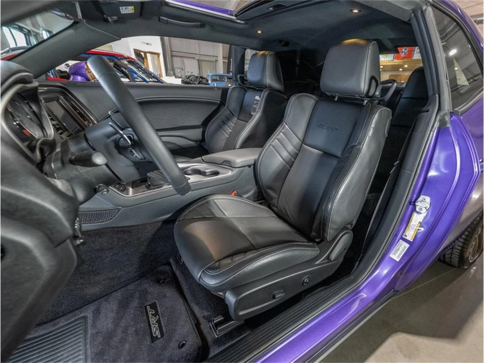 2016 Dodge Challenger 3rd Gen - Image 16 of 31