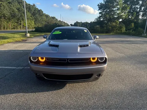 2016 Dodge Challenger SXT