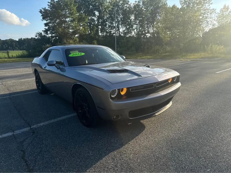 2016 Dodge Challenger 3rd Gen - Image 3 of 14
