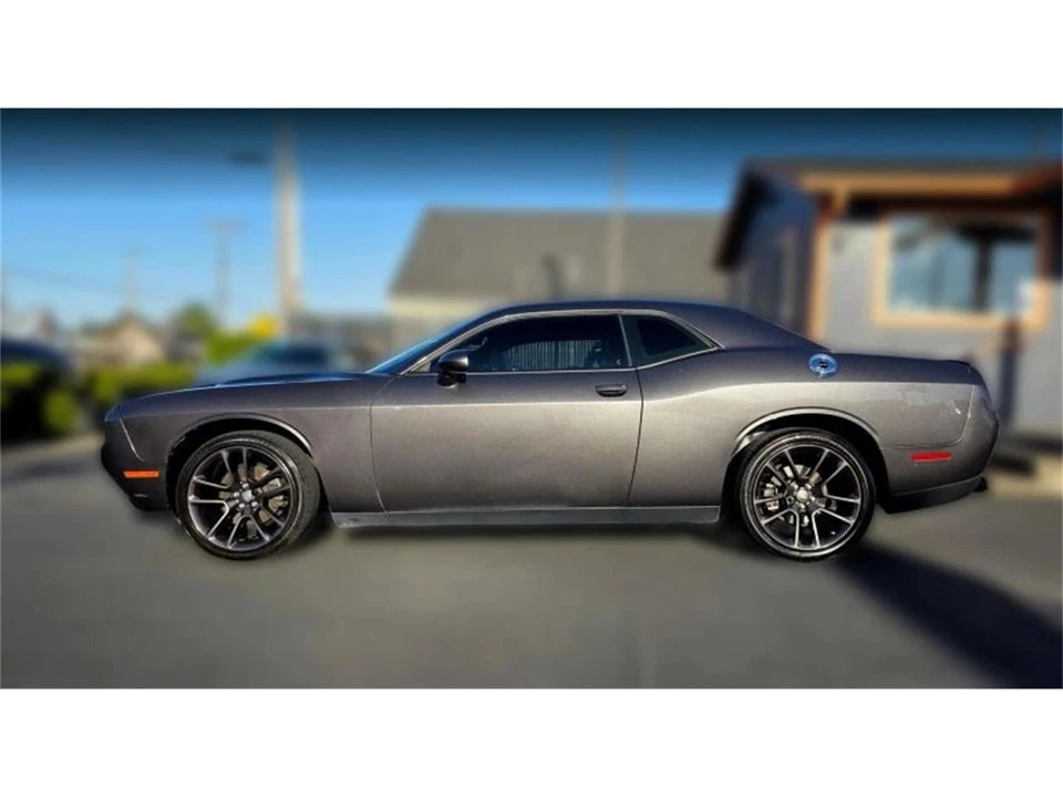 2016 Dodge Challenger 3rd Gen - Image 2 of 18