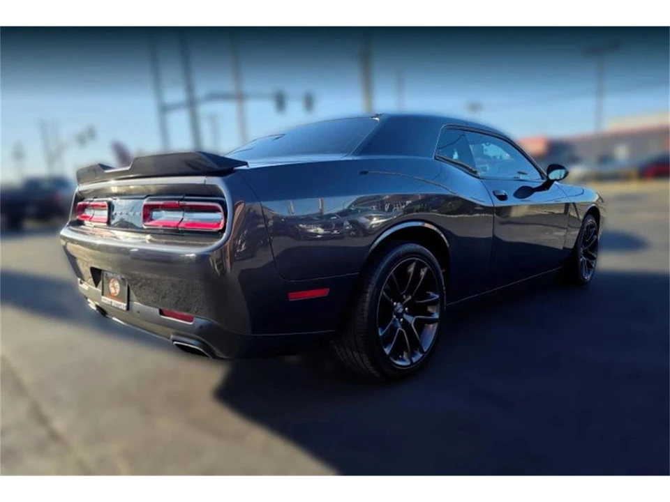 2016 Dodge Challenger 3rd Gen - Image 5 of 18