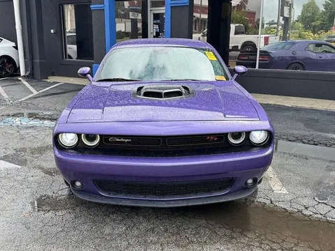 2016 Dodge Challenger R/T Shaker