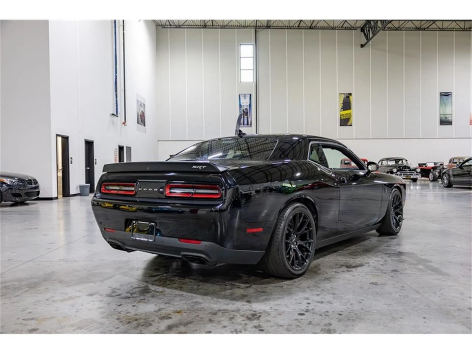 2016 Dodge Challenger 3rd Gen - Image 7 of 31