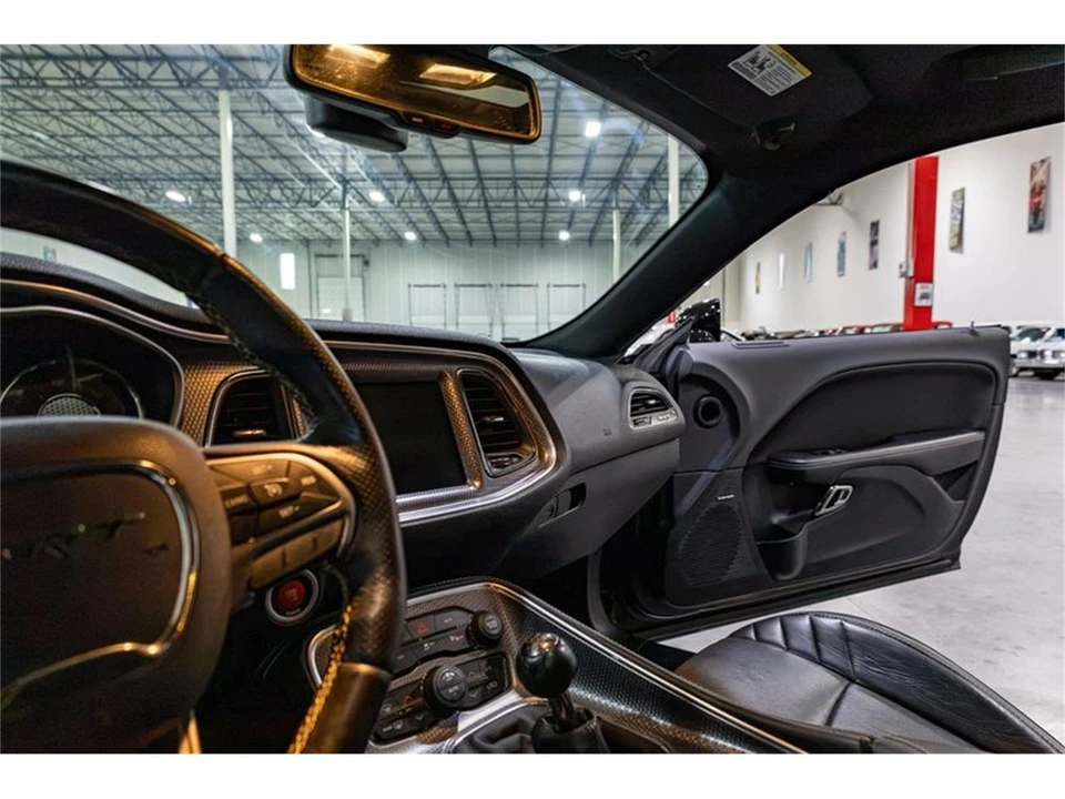2016 Dodge Challenger 3rd Gen - Image 14 of 31