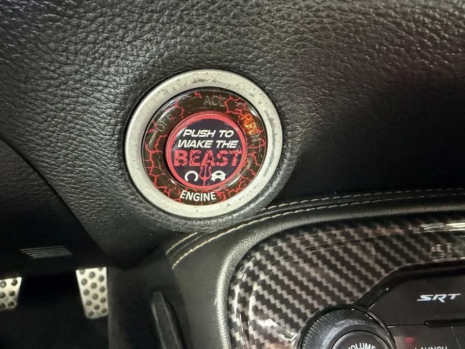 2016 Dodge Challenger 3rd Gen - Image 8 of 9