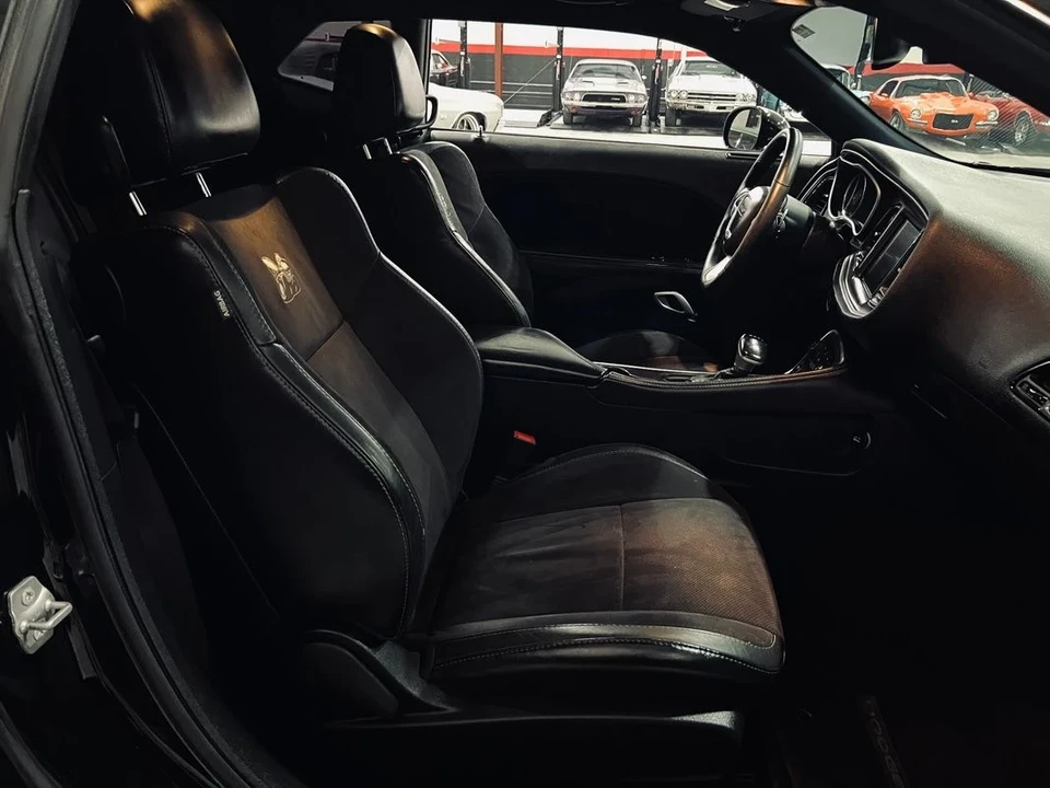 2016 Dodge Challenger 3rd Gen - Image 18 of 21