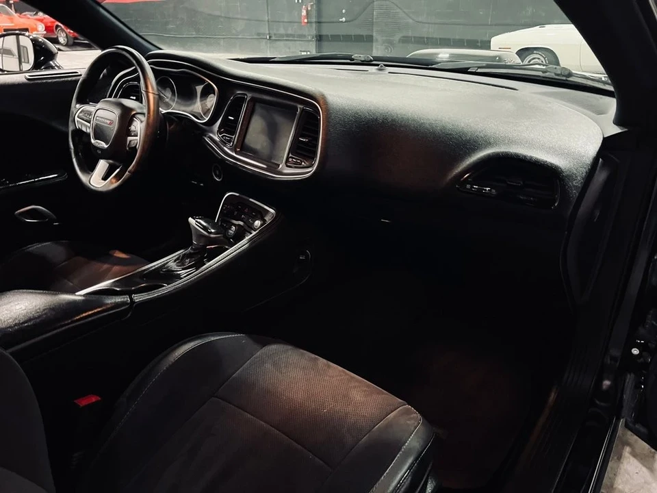 2016 Dodge Challenger 3rd Gen - Image 20 of 21