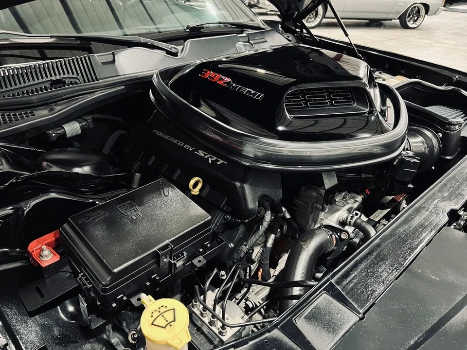 2016 Dodge Challenger 3rd Gen - Image 10 of 21