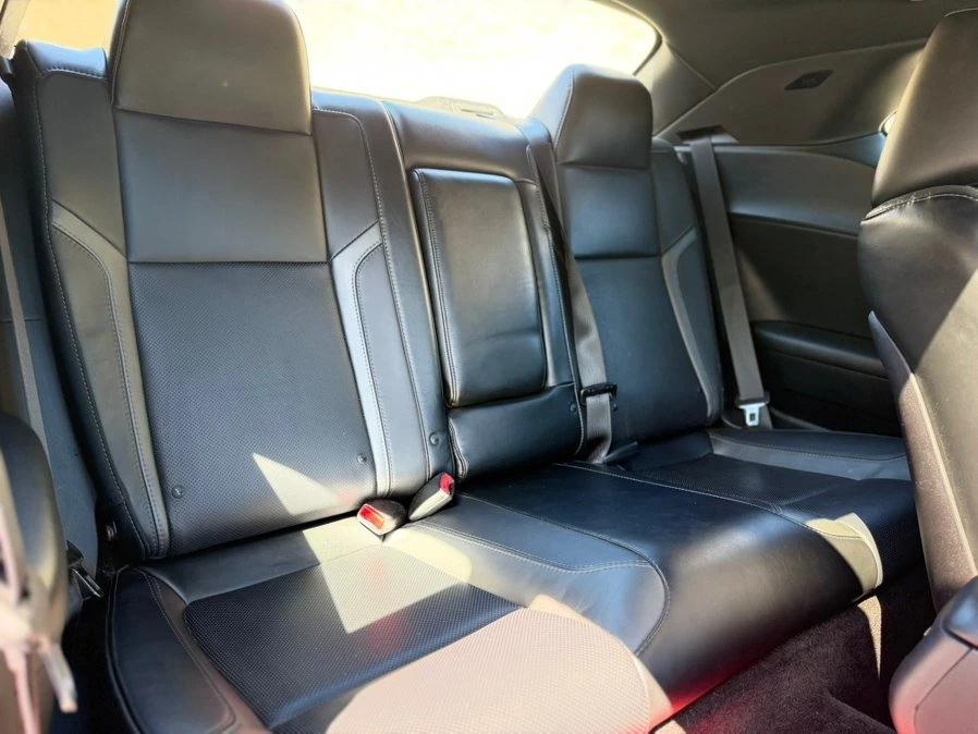 2016 Dodge Challenger 3rd Gen - Image 11 of 19