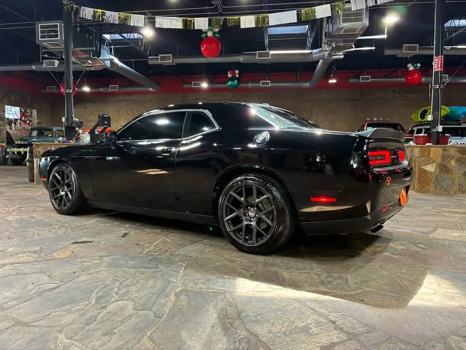 2016 Dodge Challenger 3rd Gen - Image 3 of 12