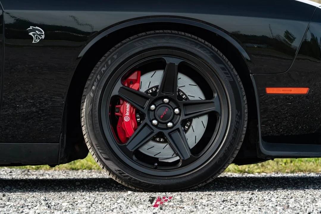 2016 Dodge Challenger SRT Hellcat 3rd Gen - Image 15 of 21