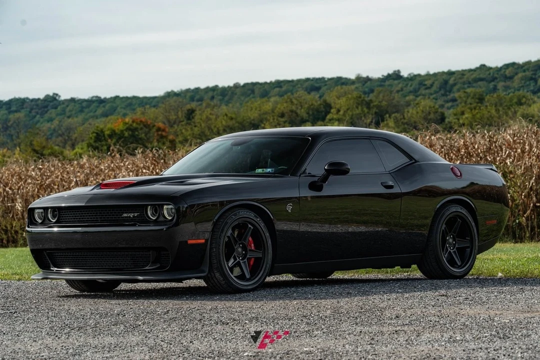 2016 Dodge Challenger SRT Hellcat 3rd Gen - Image 2 of 21