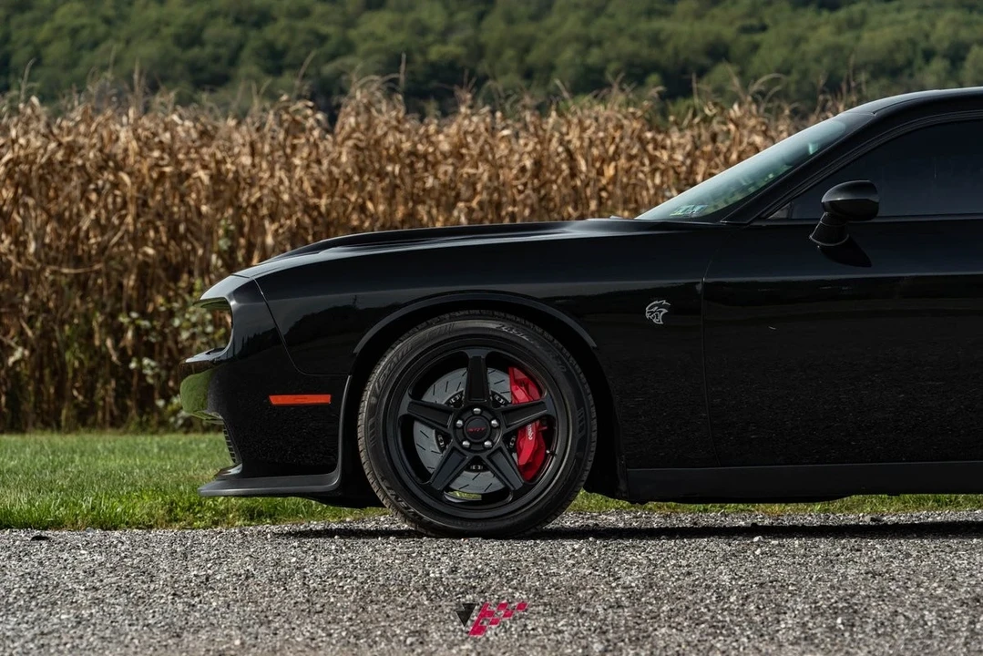 2016 Dodge Challenger SRT Hellcat 3rd Gen - Image 12 of 21