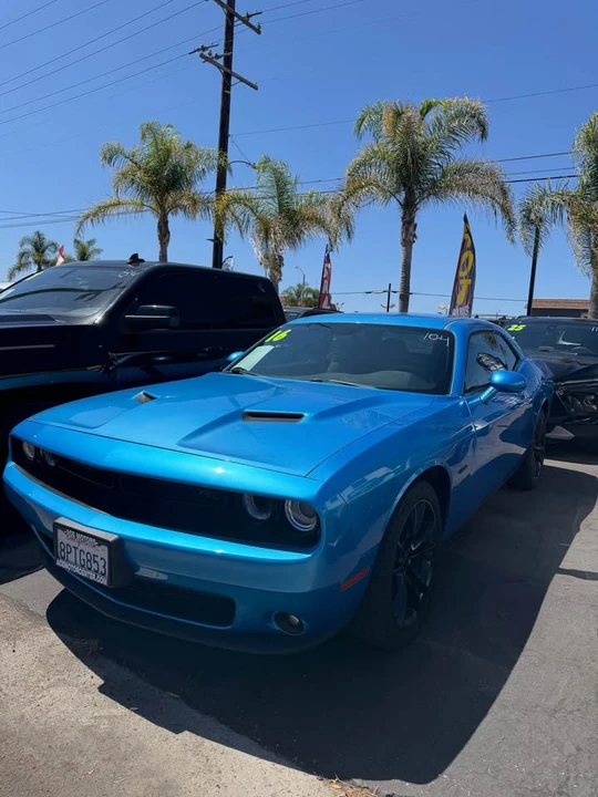 2016 Dodge Challenger 3rd Gen - Image 3 of 3