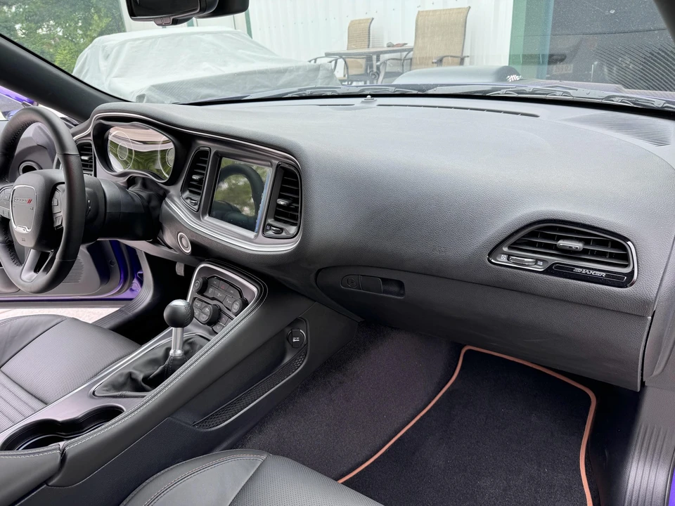 2016 Dodge Challenger SRT8 & 392 3rd Gen - Image 28 of 31