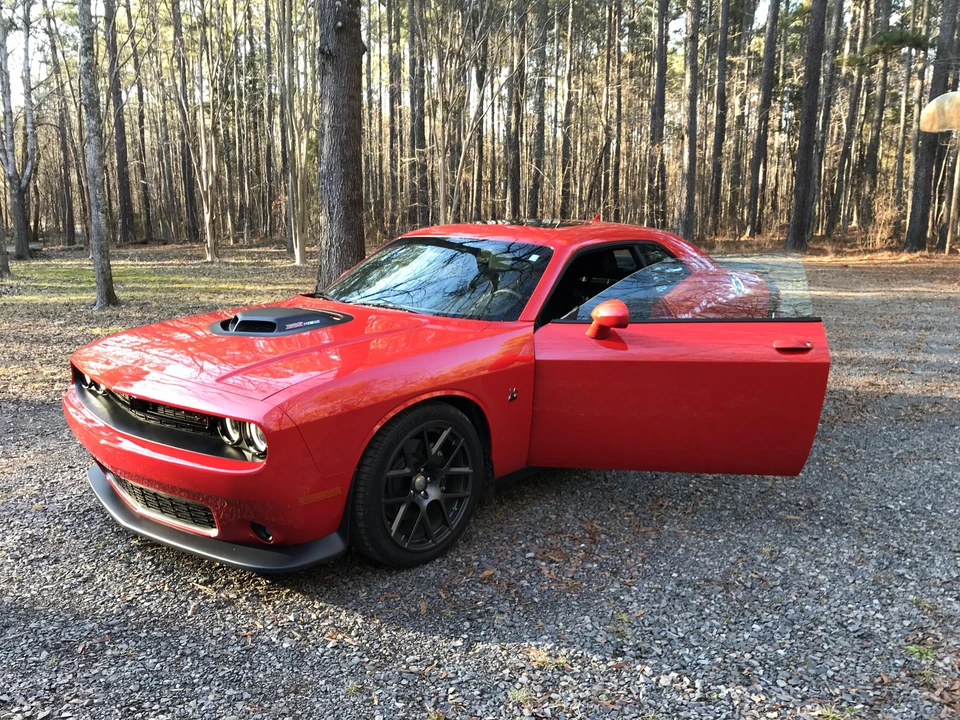 2016 Dodge Challenger SRT8 & 392 3rd Gen - Image 10 of 31