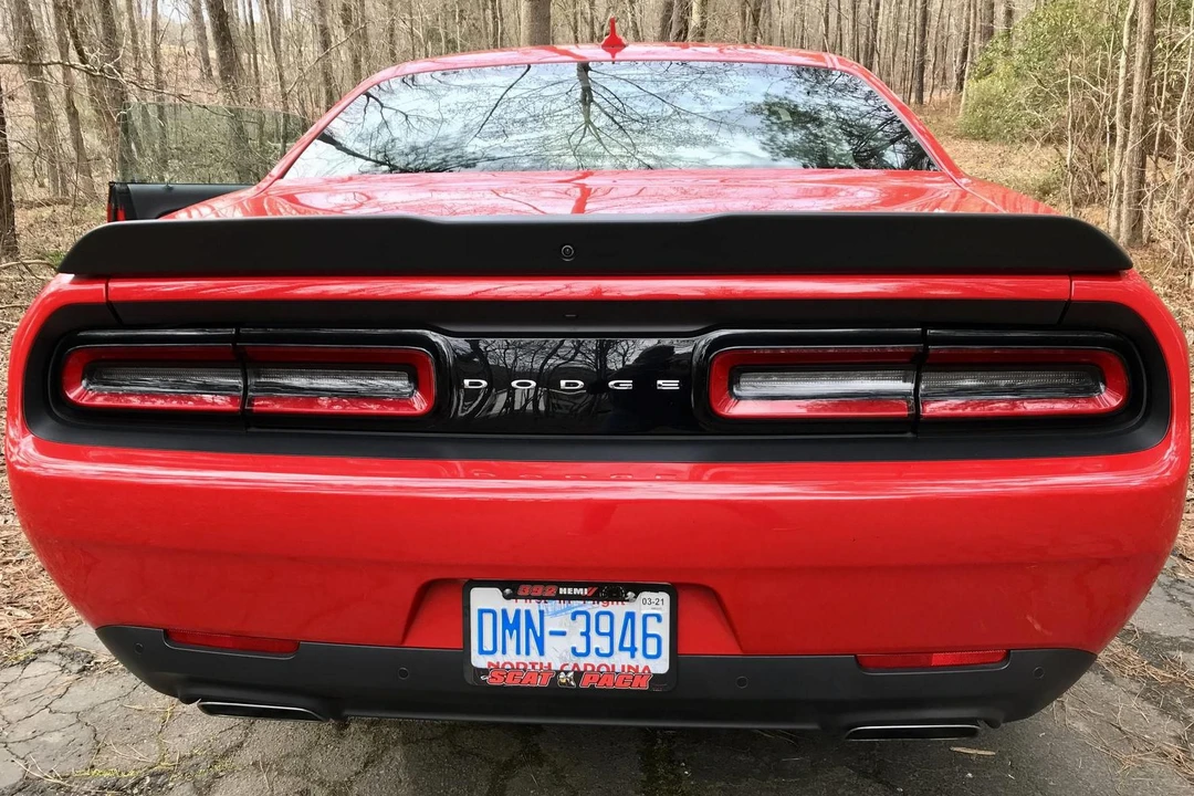2016 Dodge Challenger SRT8 & 392 3rd Gen - Image 5 of 31