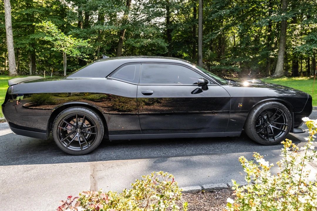 2016 Dodge Challenger SRT8 & 392 3rd Gen - Image 16 of 31