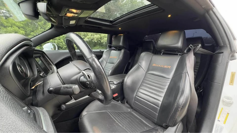 2016 Dodge Challenger SRT8 & 392 3rd Gen - Image 4 of 10