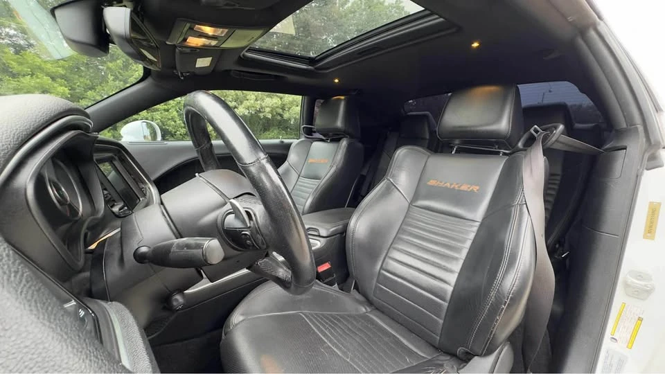 2016 Dodge Challenger SRT8 & 392 3rd Gen - Image 5 of 10