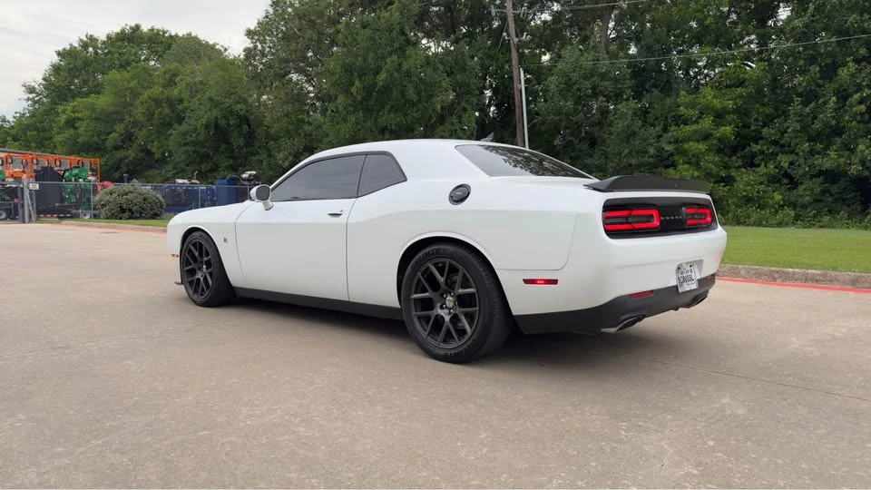 2016 Dodge Challenger SRT8 & 392 3rd Gen - Image 6 of 12
