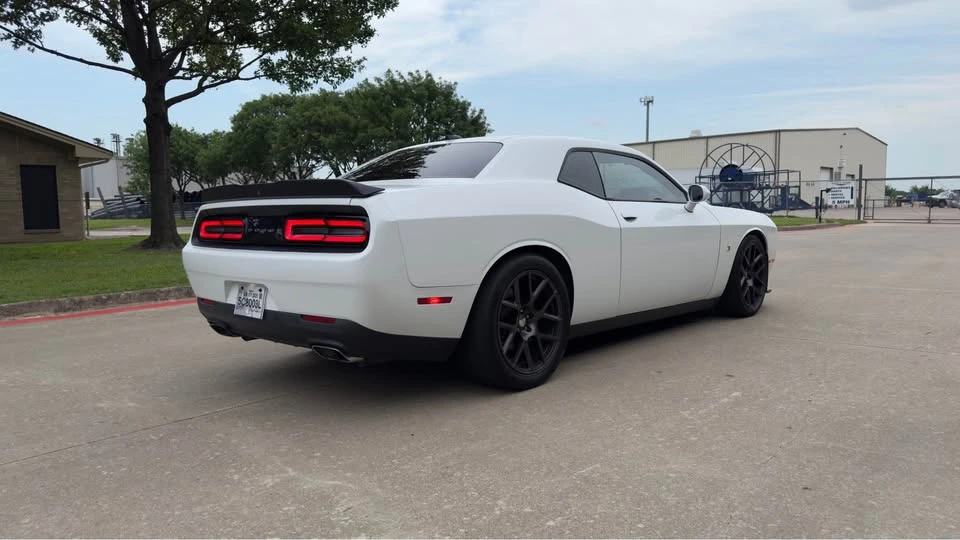 2016 Dodge Challenger SRT8 & 392 3rd Gen - Image 4 of 12