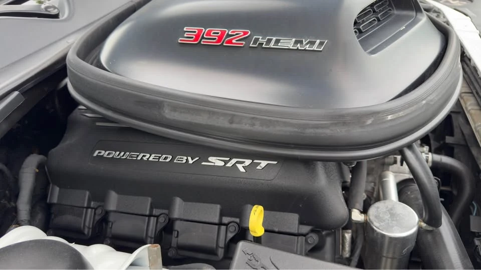 2016 Dodge Challenger SRT8 & 392 3rd Gen - Image 9 of 12